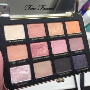Too Faced White Peach palette